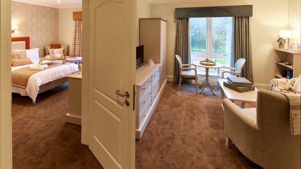 Wolverhampton  - WV5 8DA